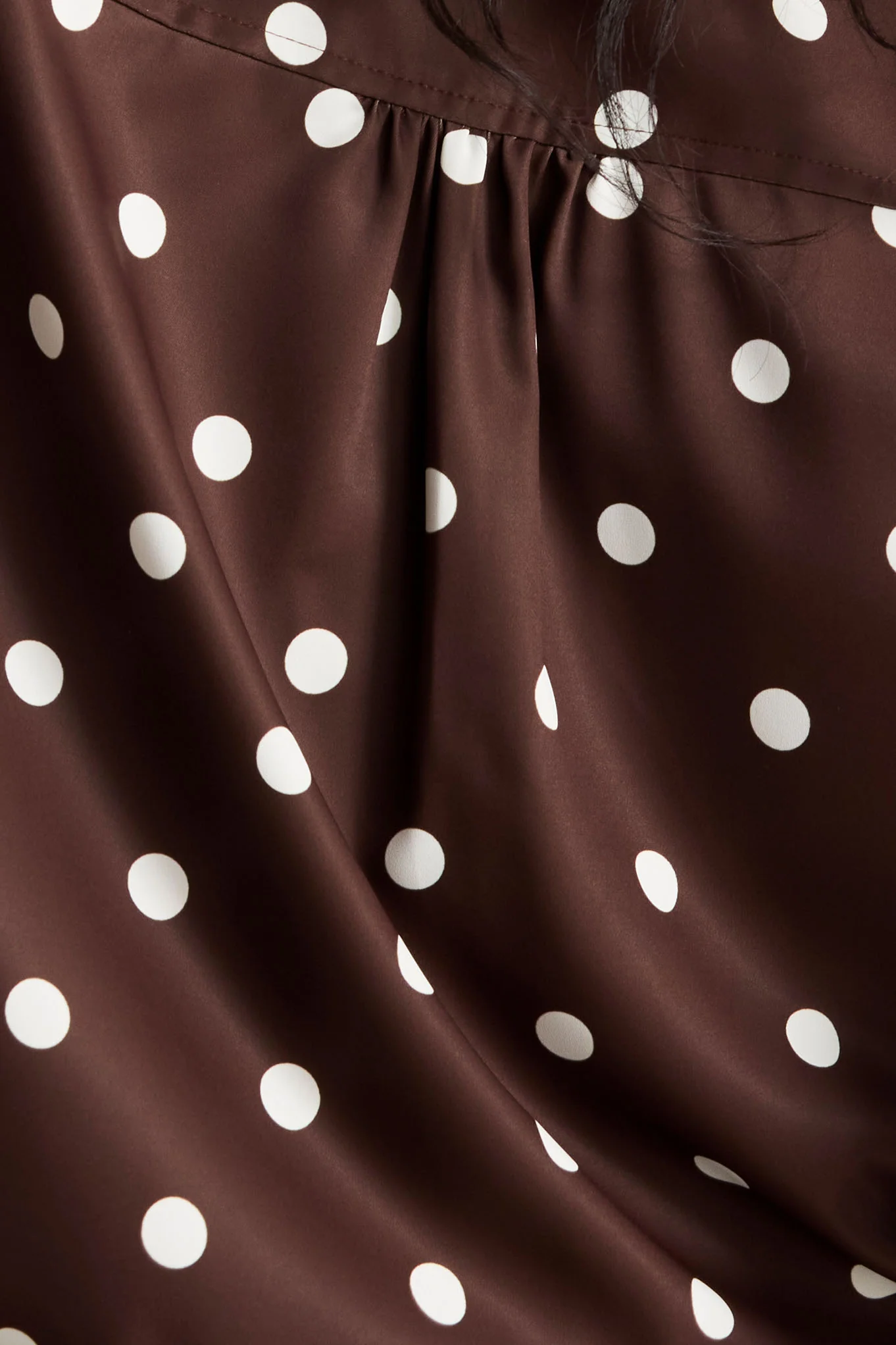 Supreme Short Sleeve Shirt in Espresso Dot - Image 4