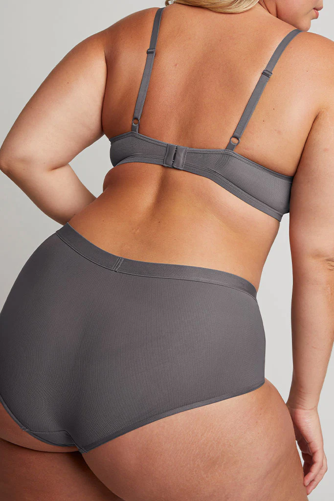 Sieve Cutout Bra in Graphite - Image 5