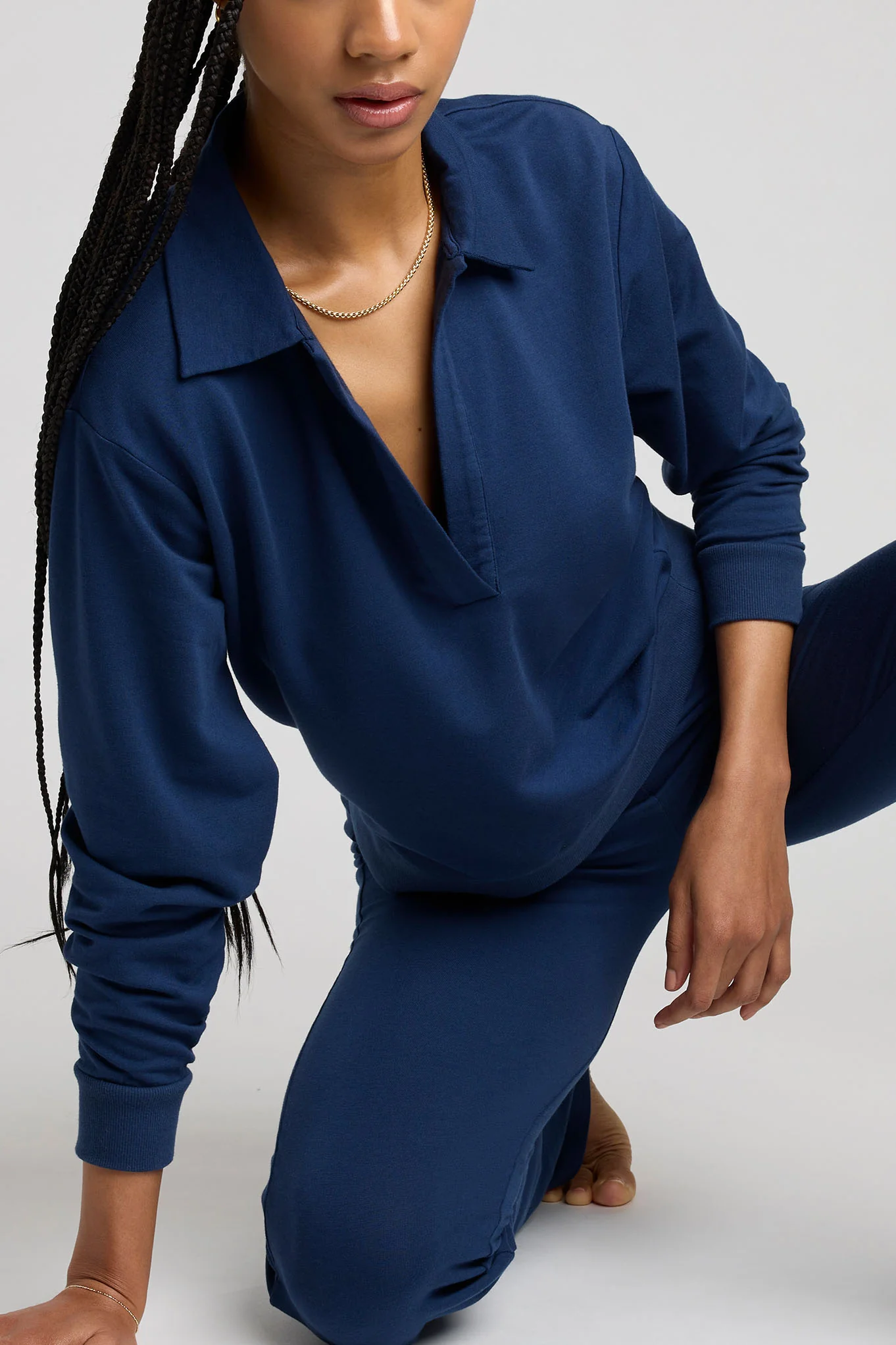 Club Pullover in Navy - Image 2